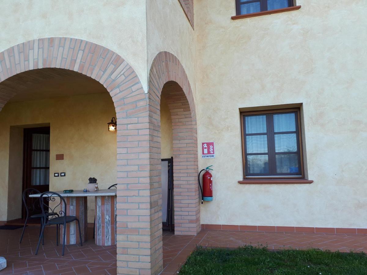 فيلا Agriturismo Montemari بالايا المظهر الخارجي الصورة