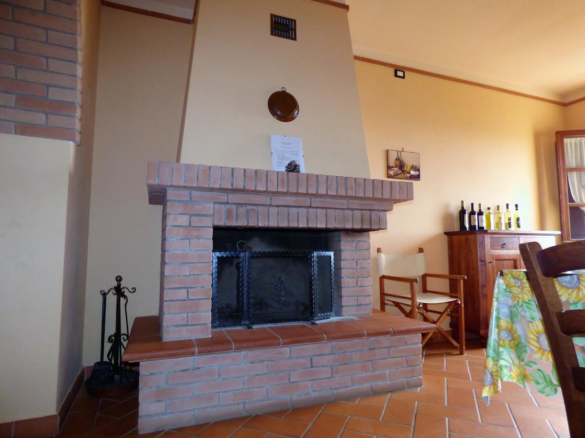فيلا Agriturismo Montemari بالايا المظهر الخارجي الصورة